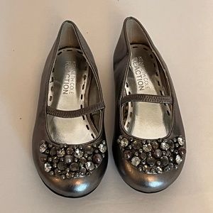 NEW Kenneth Cole ballet flats
